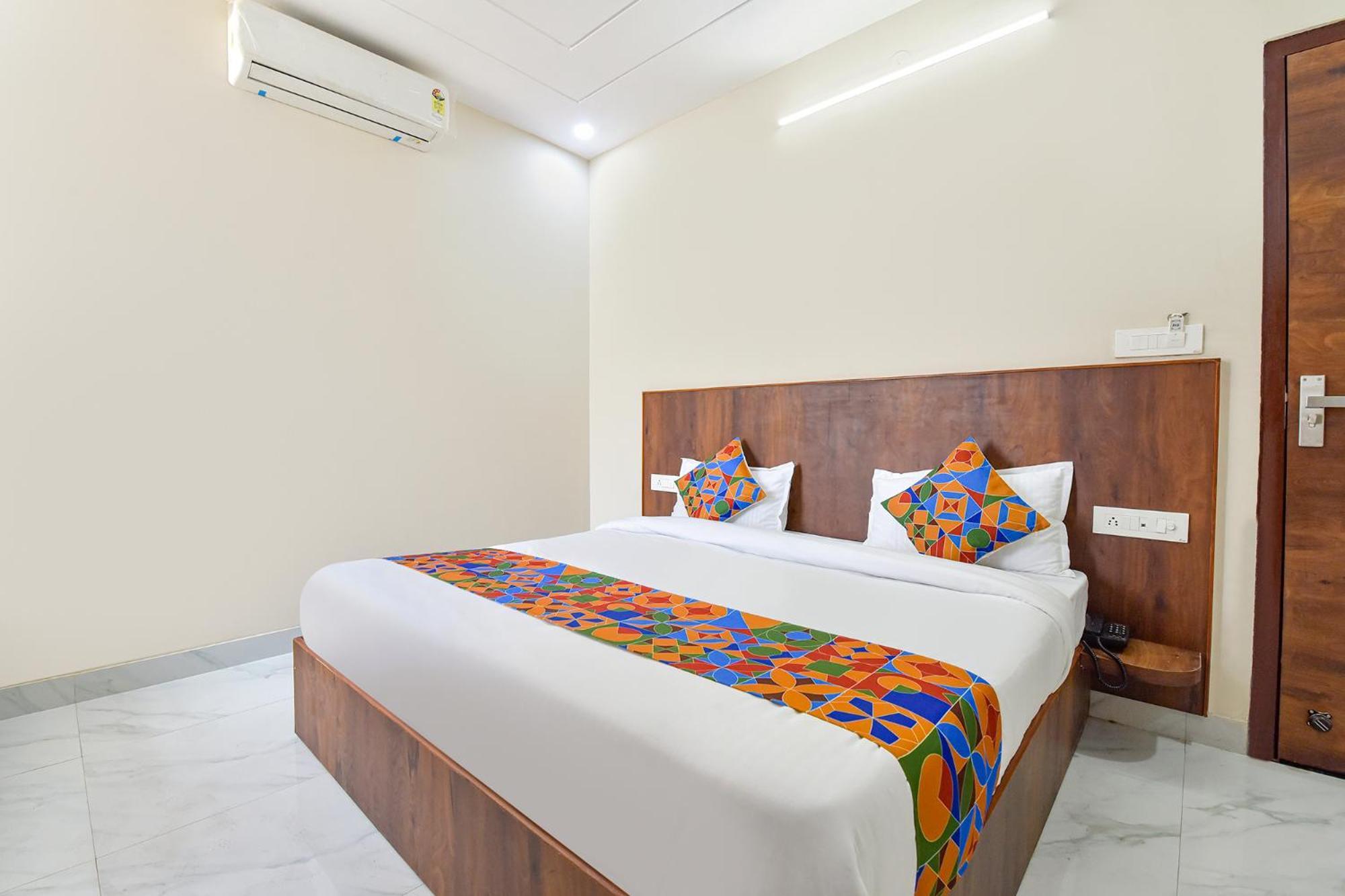 Fabhotel Lavish Palace Τζαϊπούρ Εξωτερικό φωτογραφία